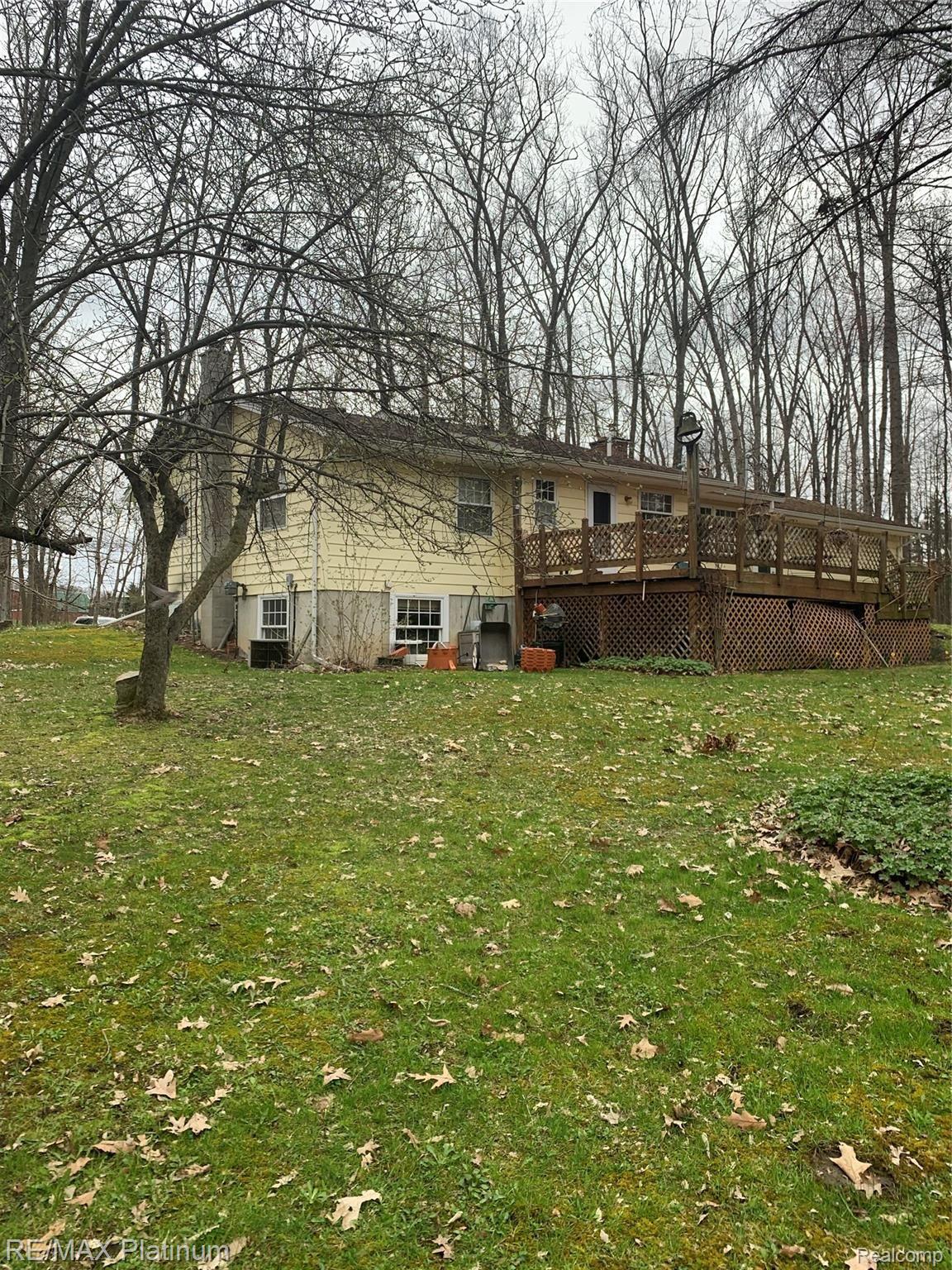 8195 North Latson Road Howell, MI 48855 - Photo 5 of 30 Check out the view!