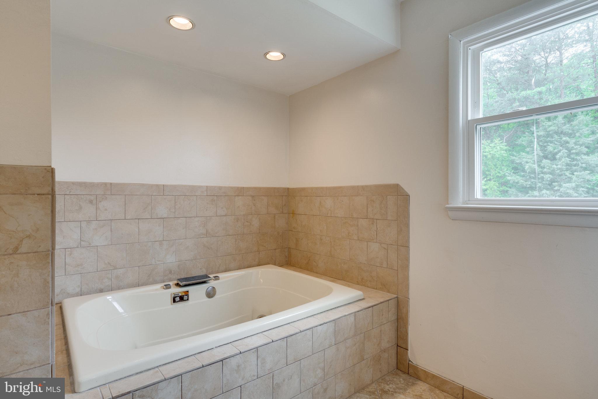 3803 Findley Road Woodbridge, VA 22193 - Photo 27 of 47 Gallery Image 27