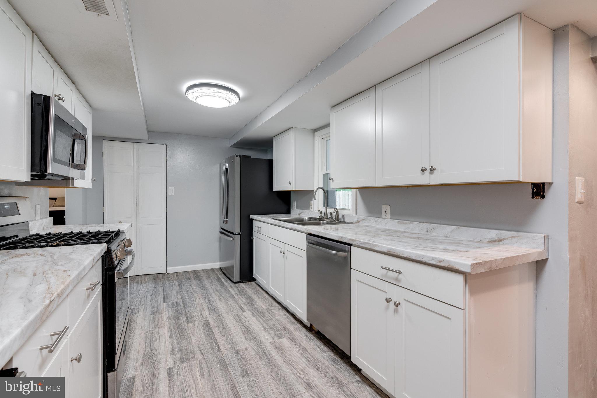 3803 Findley Road Woodbridge, VA 22193 - Photo 10 of 47 Gallery Image 10