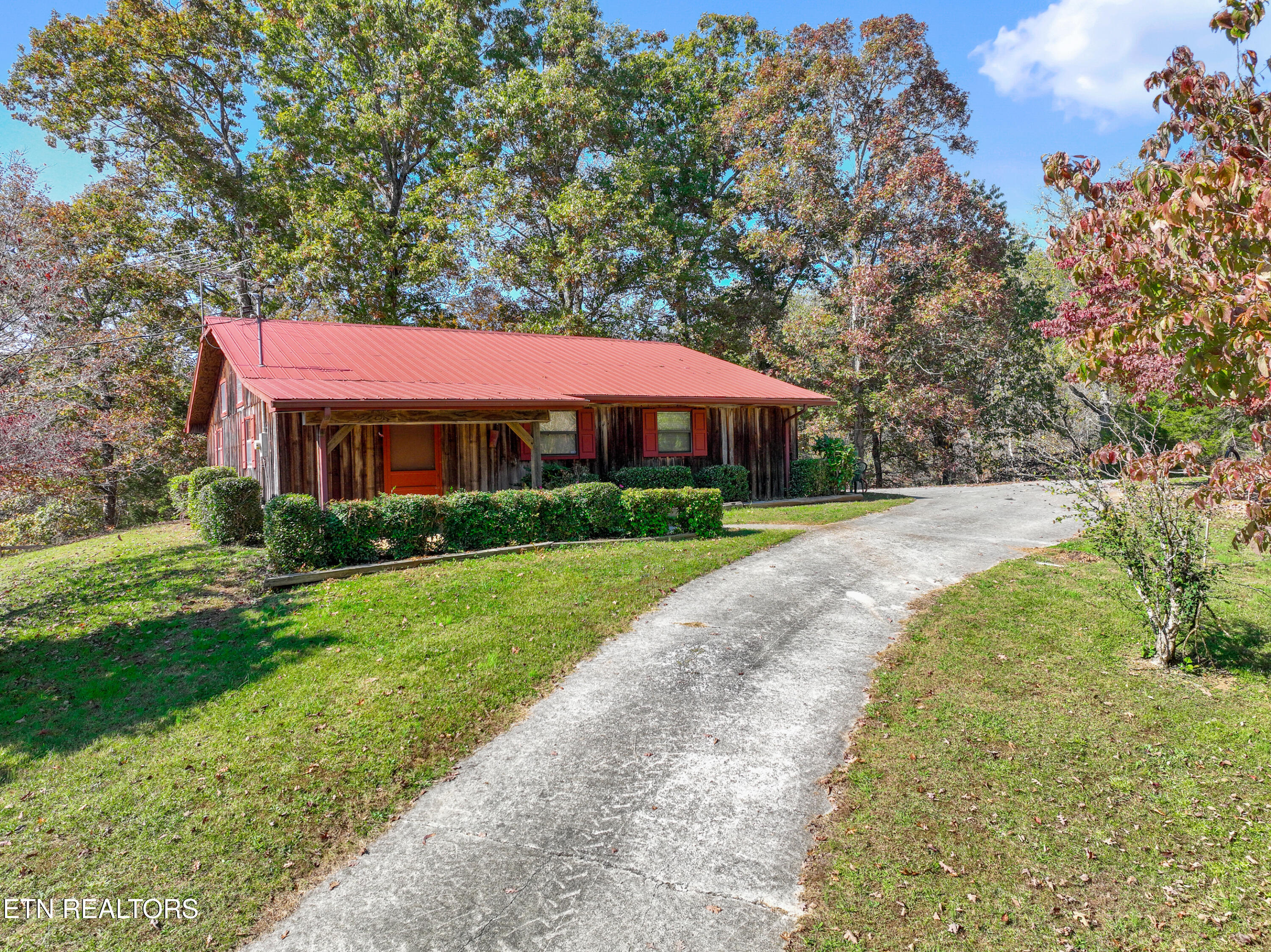 951 Scenic River Road Madisonville, TN 37354 - Photo 6 of 29 DJI_0937