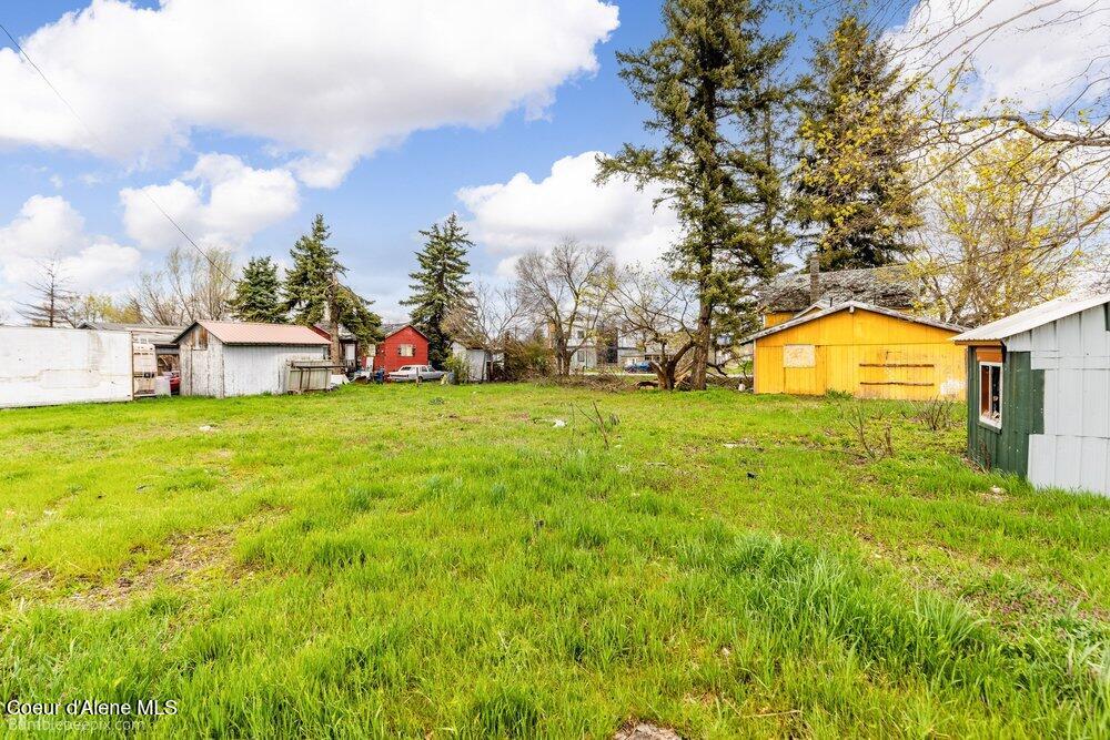 504 East 3rd Avenue Post Falls, ID 83854 - Photo 12 of 30 012_bb193578-12_207
