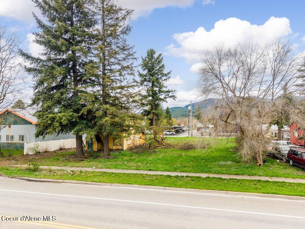 504 East 3rd Avenue Post Falls, ID 83854 - Photo 30 of 30 030_bb193578-30_733