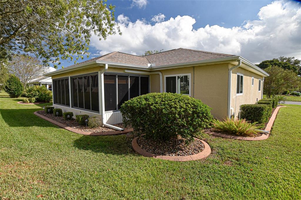 9033 Southeast 135th Loop Summerfield, FL 34491 - Photo 13 of 83