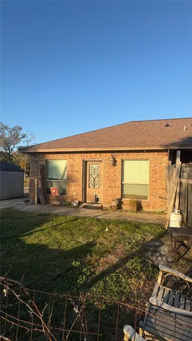 $1,050 | 2433 Duncan Drive, Freeport, TX 77541