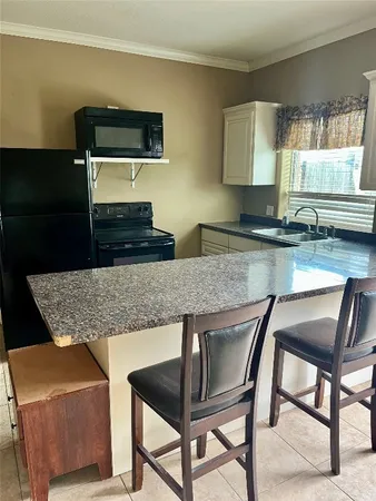 $1,050 | 2433 Duncan Drive, Freeport, TX 77541