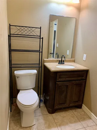 $1,050 | 2433 Duncan Drive, Freeport, TX 77541