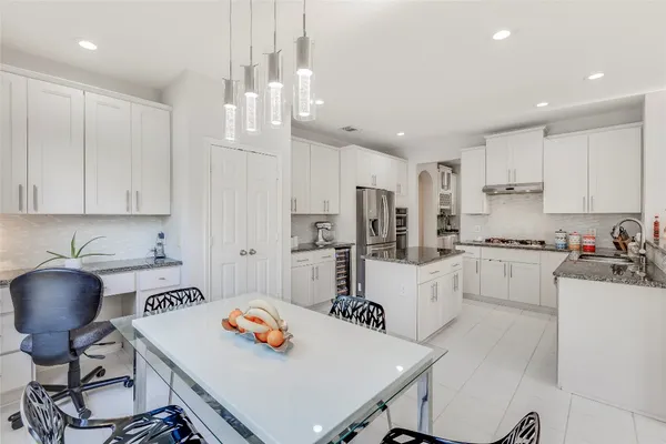 $3,100 | 5914 Saber River, Sugar Land, TX 77479