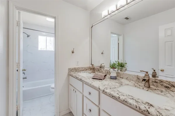 $3,100 | 5914 Saber River, Sugar Land, TX 77479