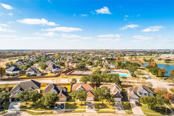 $3,100 | 5914 Saber River, Sugar Land, TX 77479
