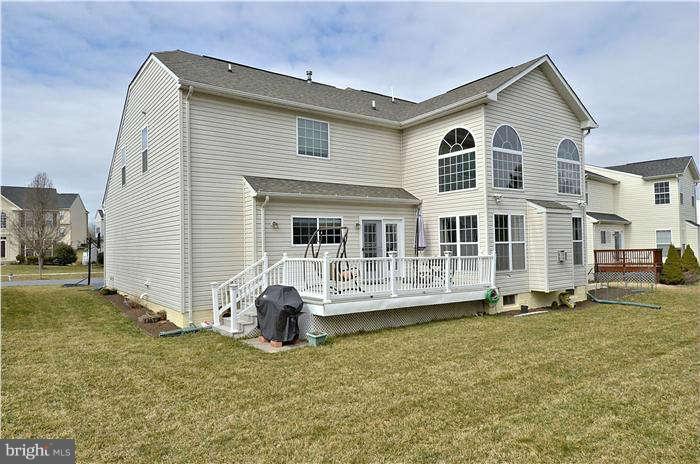 14213 Autumn Gold Road Boyds, MD 20841 - Photo 18 of 27 Exterior (Rear)