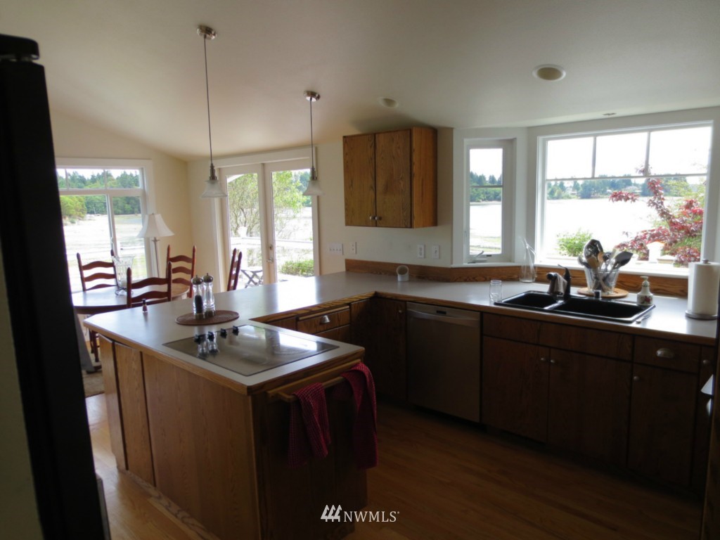 151 Okonek Road Grapeview, WA 98546 - Photo 2 of 15 Gallery Image 2