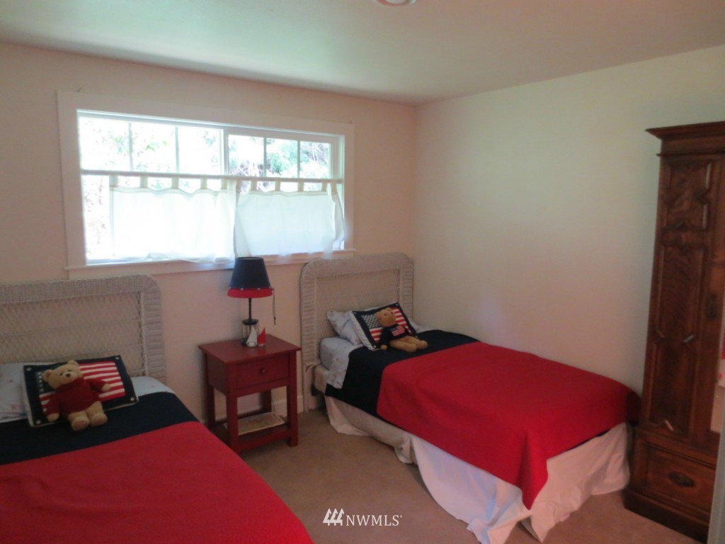 151 Okonek Road Grapeview, WA 98546 - Photo 6 of 15 Gallery Image 6