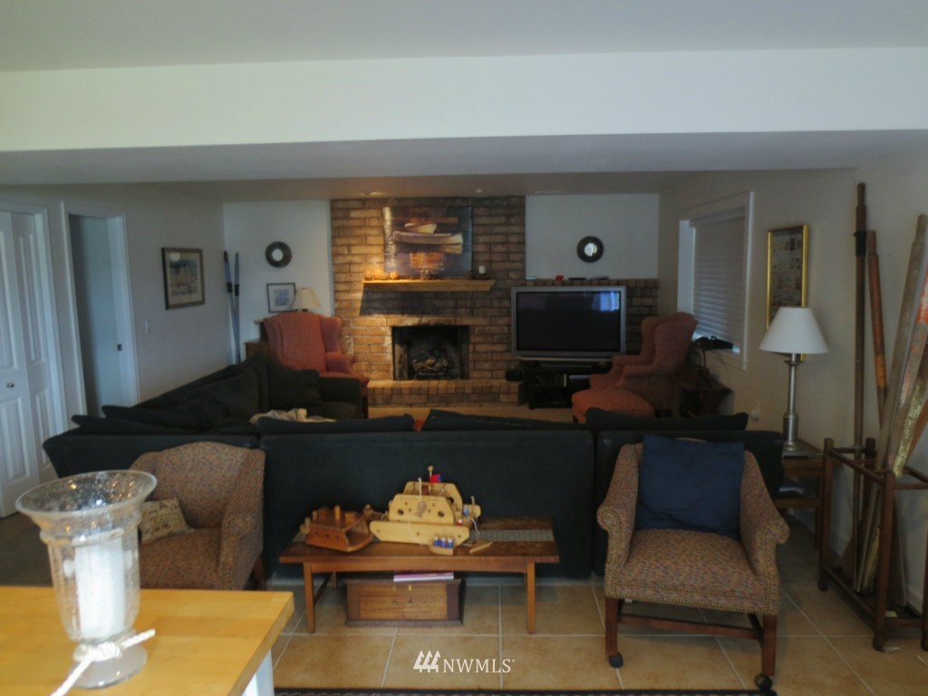151 Okonek Road Grapeview, WA 98546 - Photo 9 of 15 Gallery Image 9