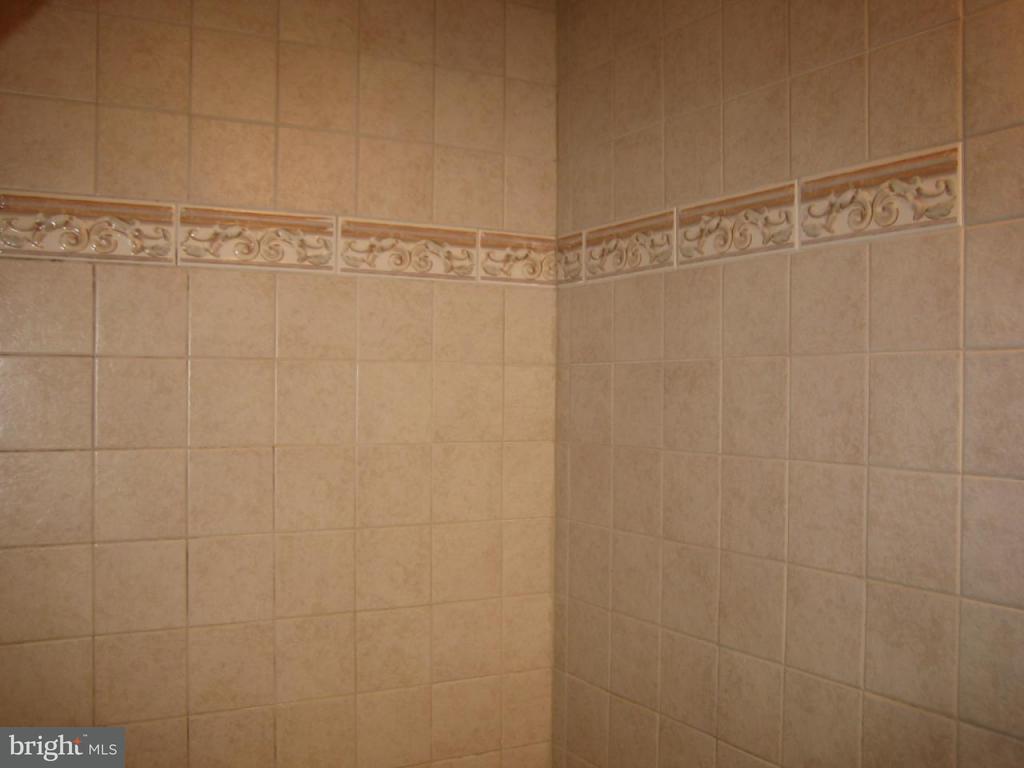 251 East Roseville Road Lancaster, PA 17601 - Photo 13 of 27 Gallery Image 13