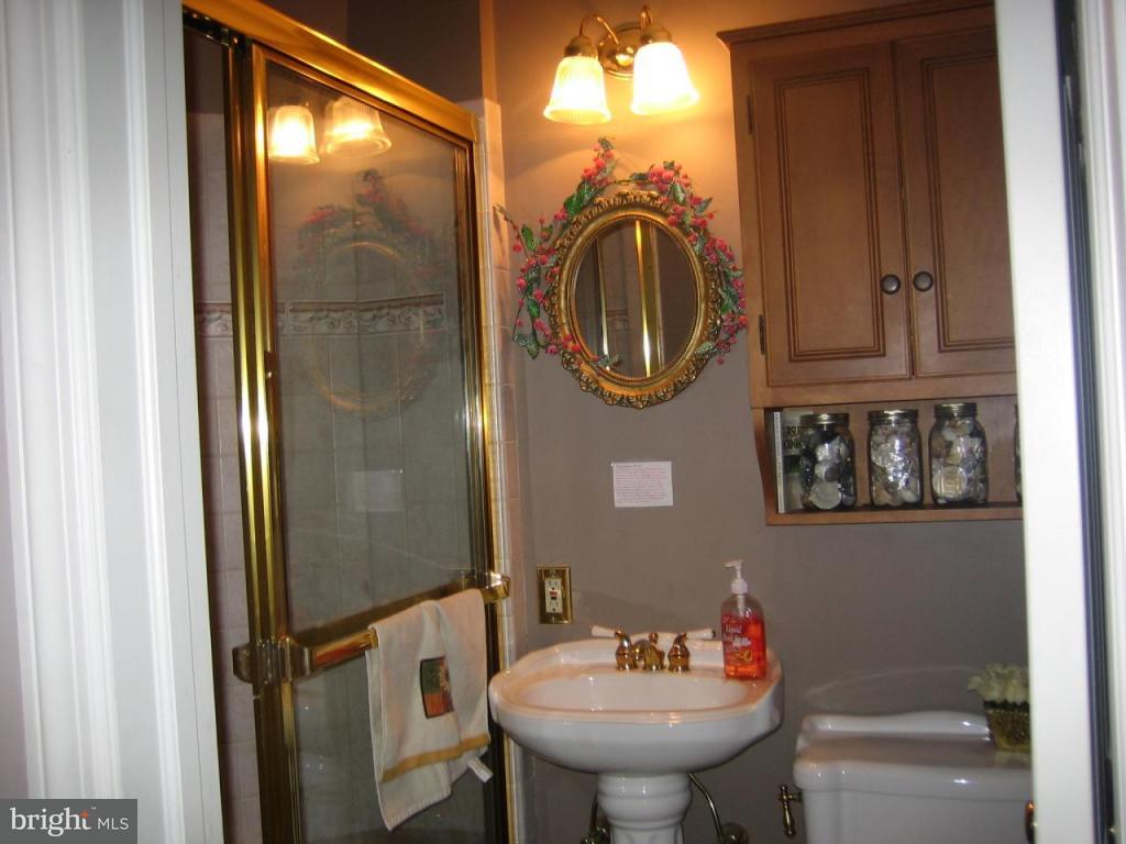 251 East Roseville Road Lancaster, PA 17601 - Photo 14 of 27 Gallery Image 14