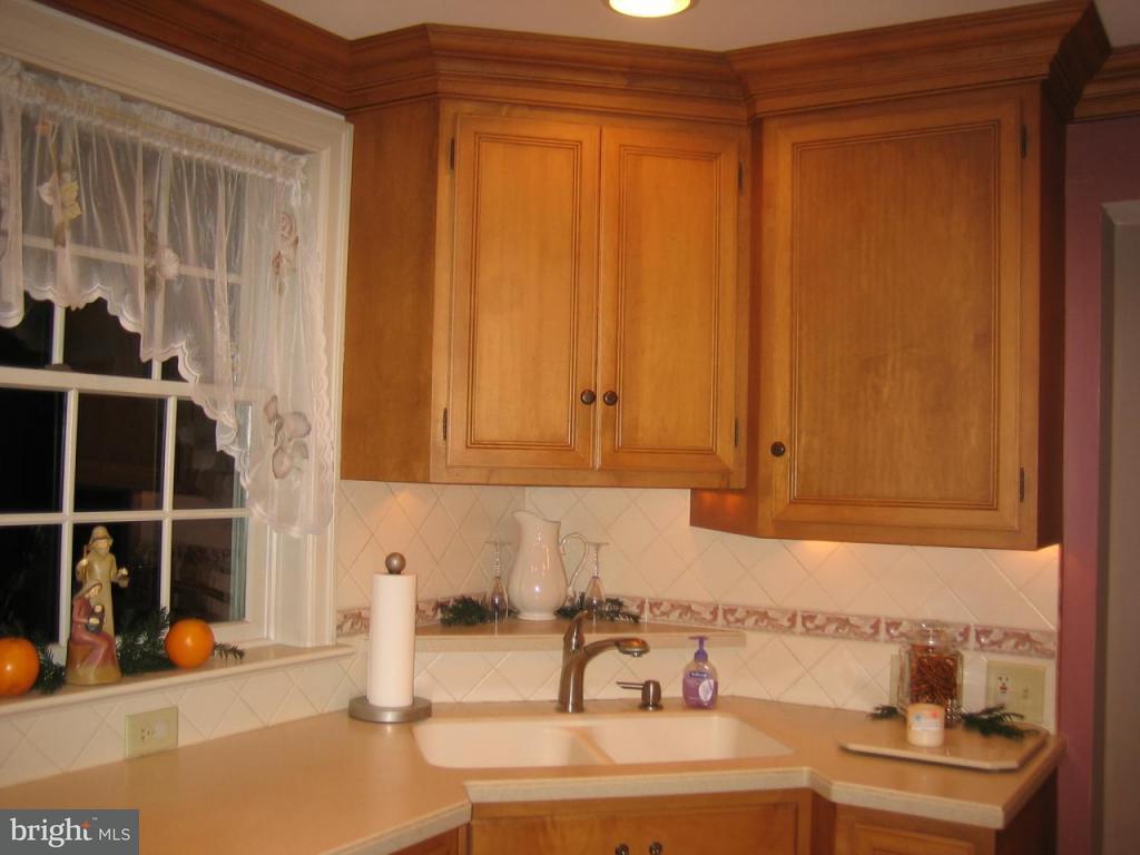 251 East Roseville Road Lancaster, PA 17601 - Photo 10 of 27 Gallery Image 10