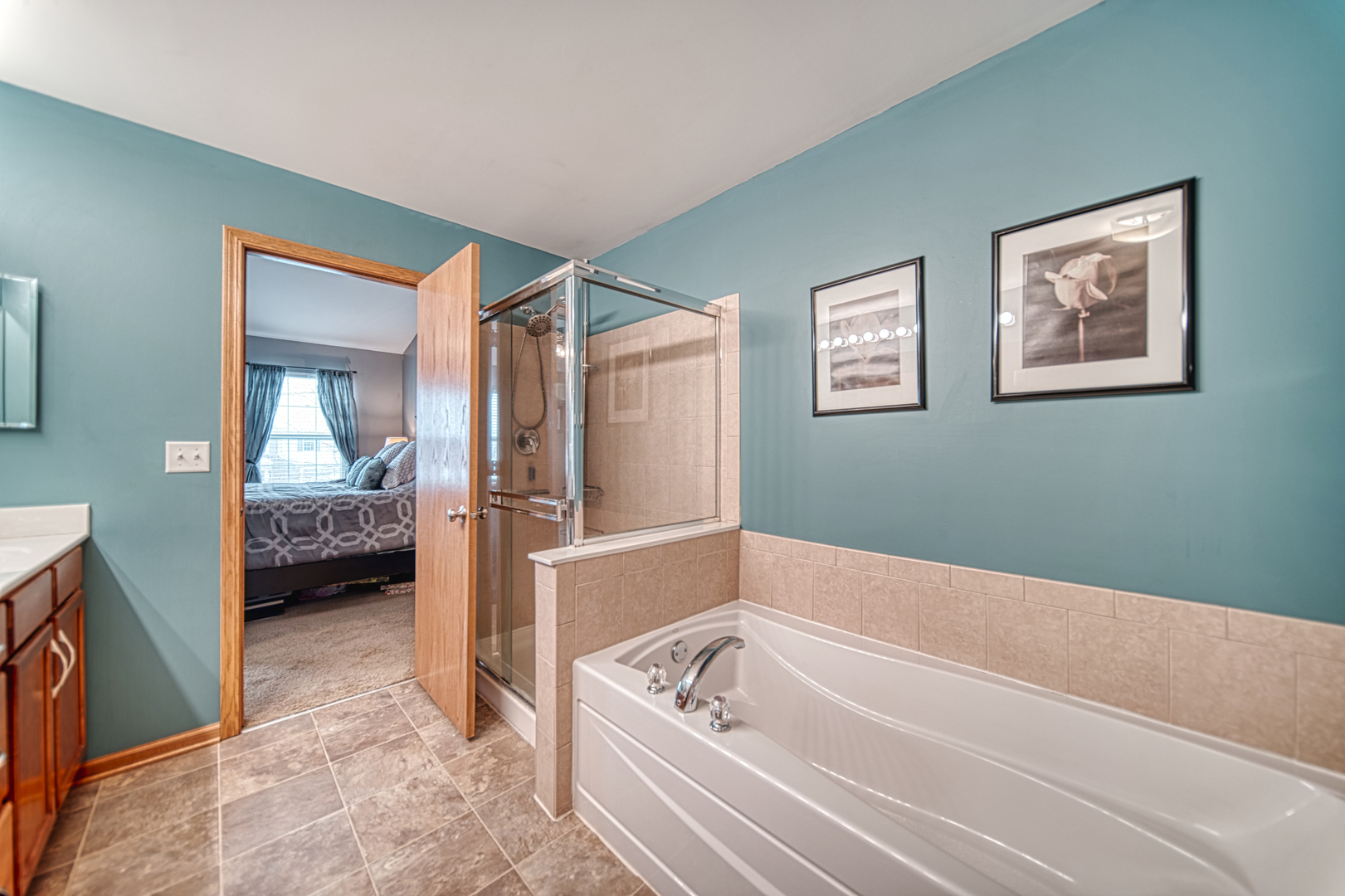 1849 Butterfield Road Woodstock, IL 60098 - Photo 17 of 32