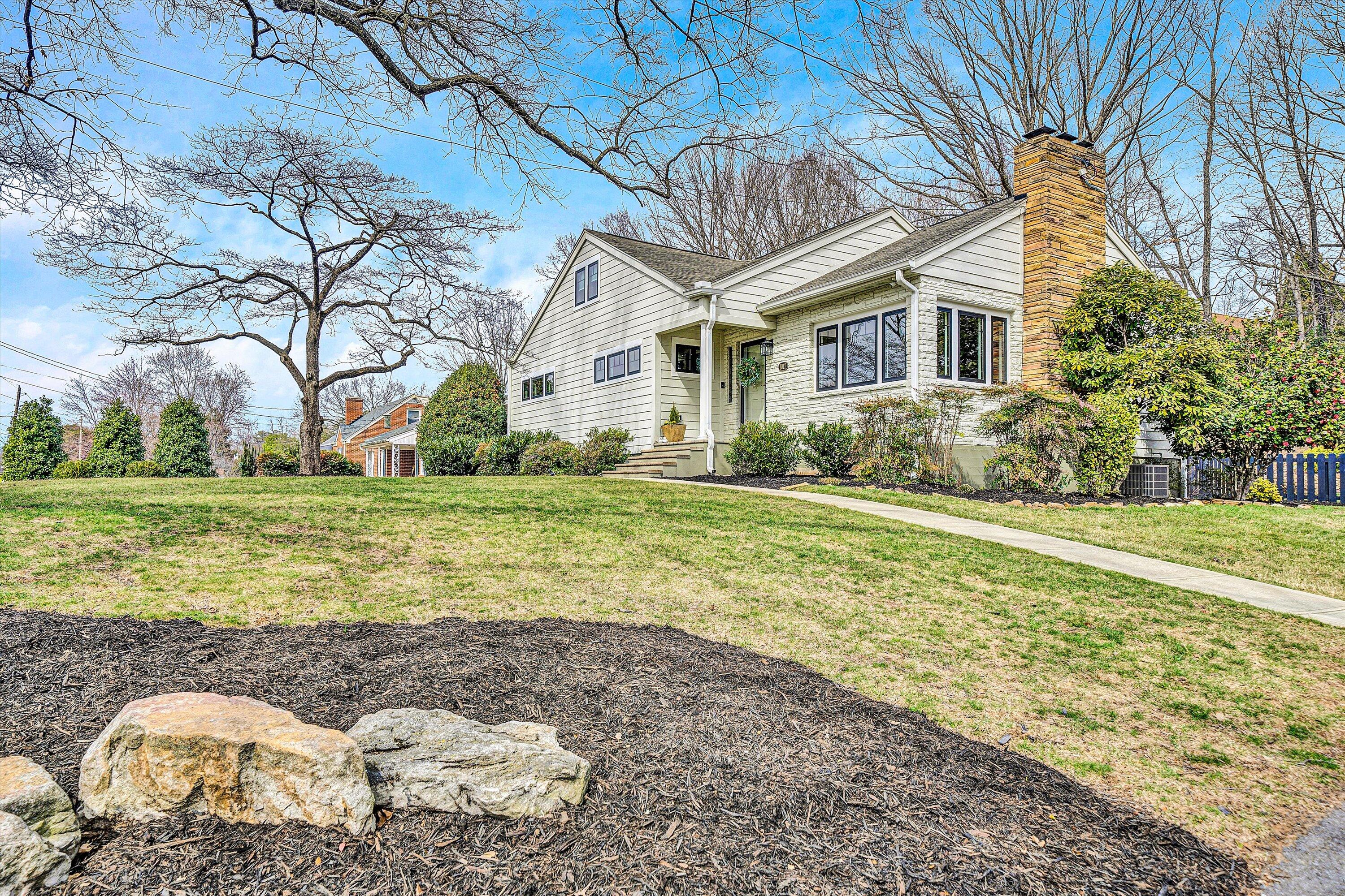 1017 Overland Road Southwest Roanoke, VA 24015 - Photo 2 of 58 Front and Side Exterior