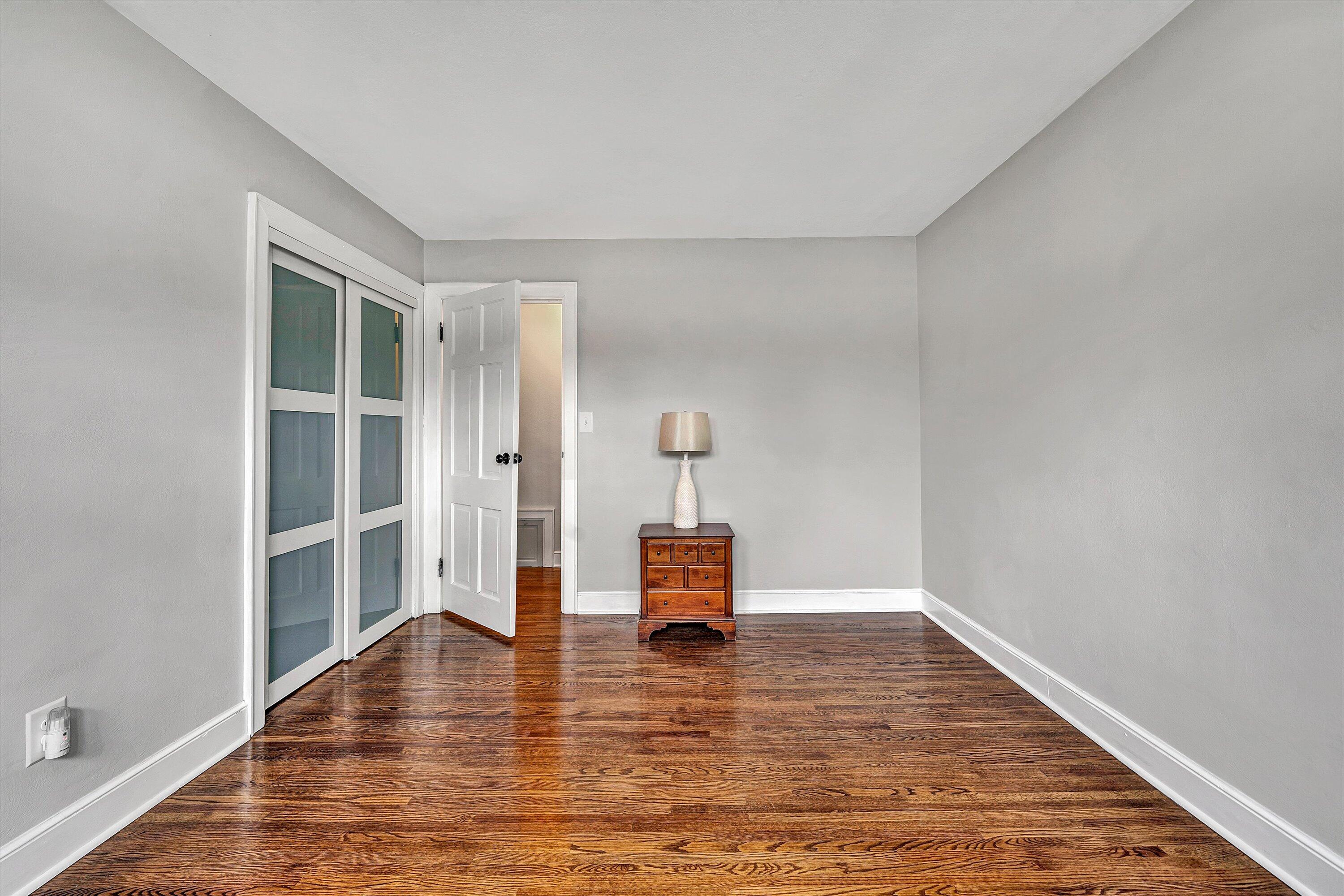 1017 Overland Road Southwest Roanoke, VA 24015 - Photo 24 of 58 Bedroom 2