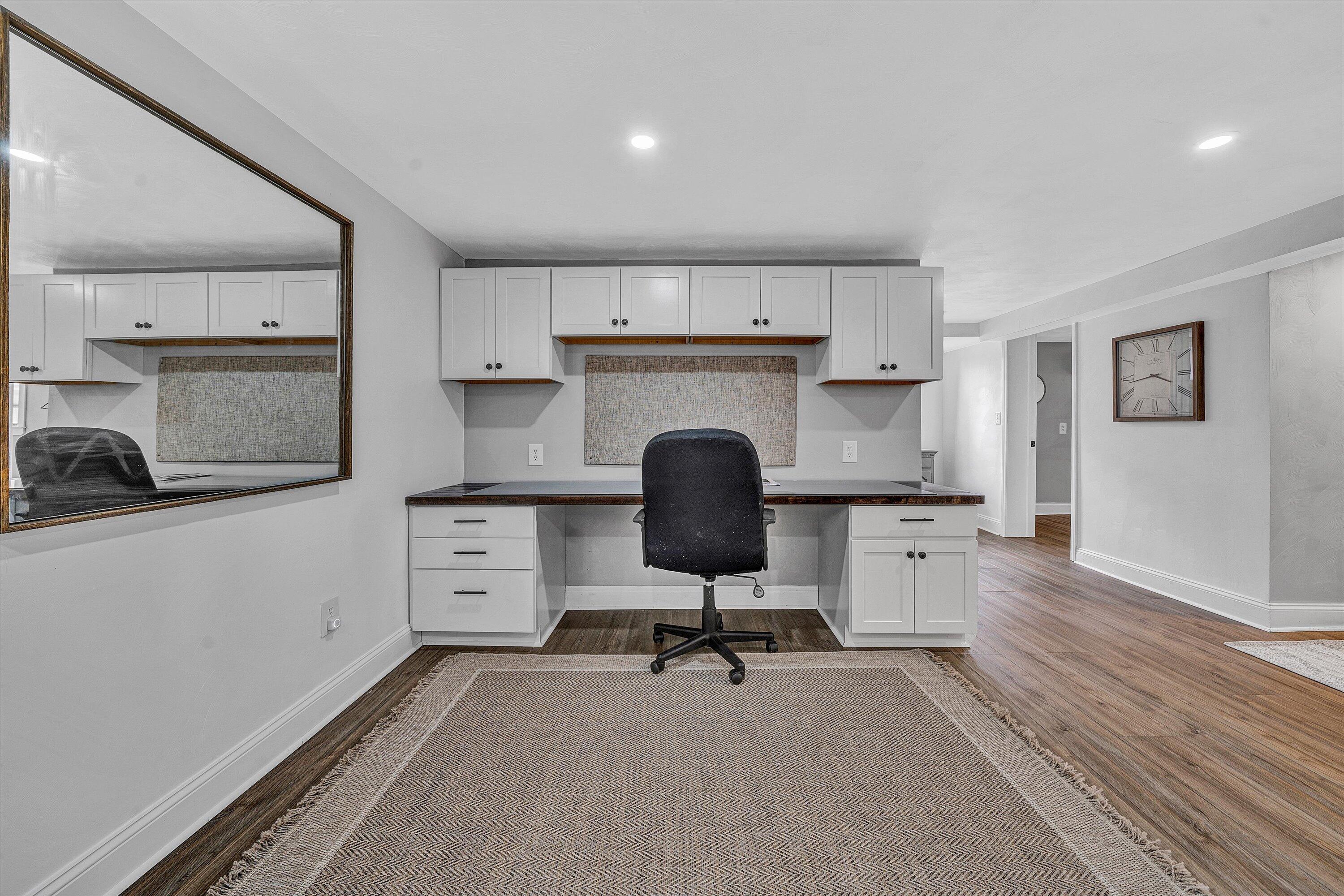 1017 Overland Road Southwest Roanoke, VA 24015 - Photo 42 of 58 Lower Level Office