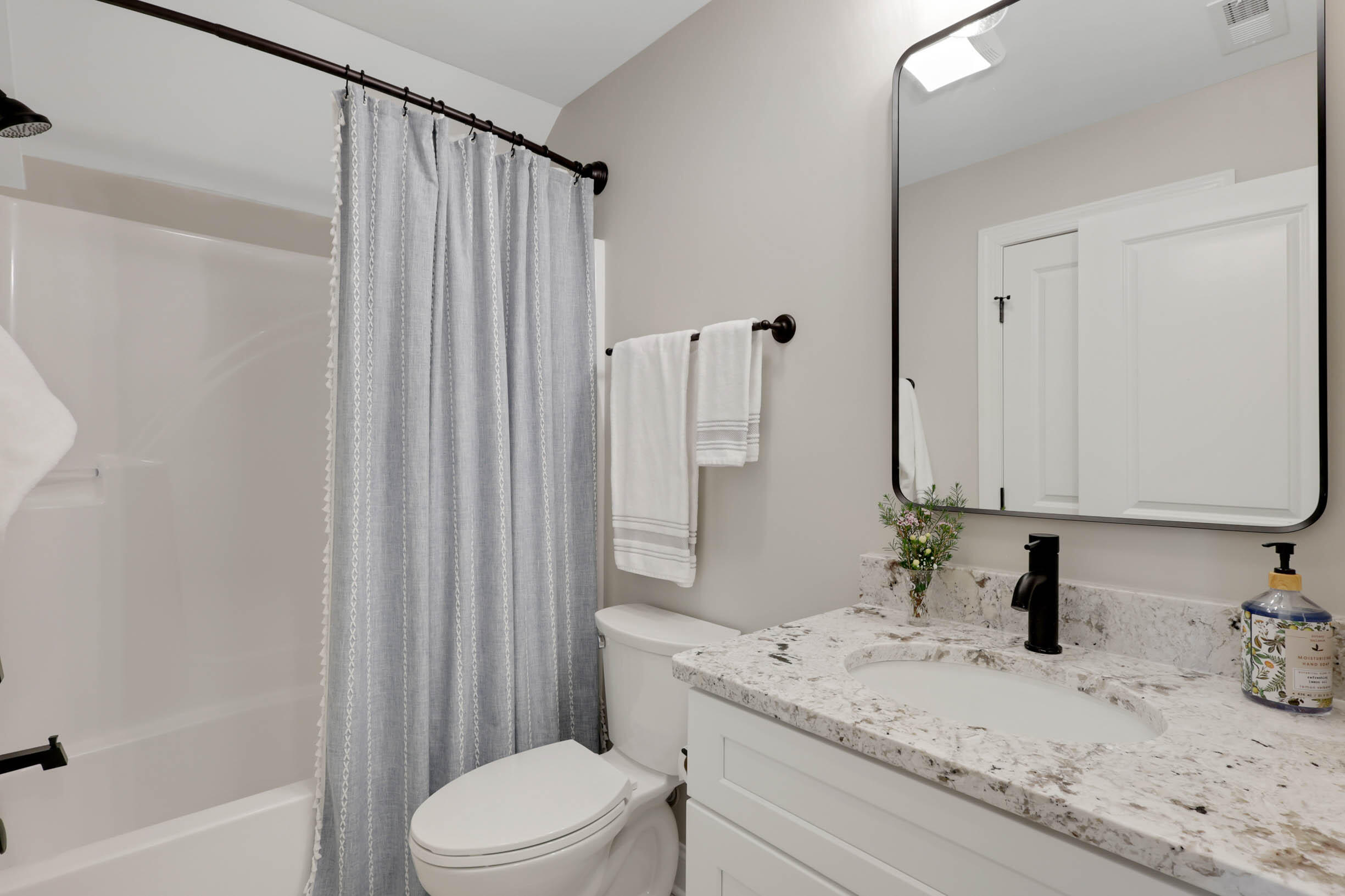 7457 Peytons Rise Way Georgetown, TN 37336 - Photo 29 of 49 Upstairs Guest Bath