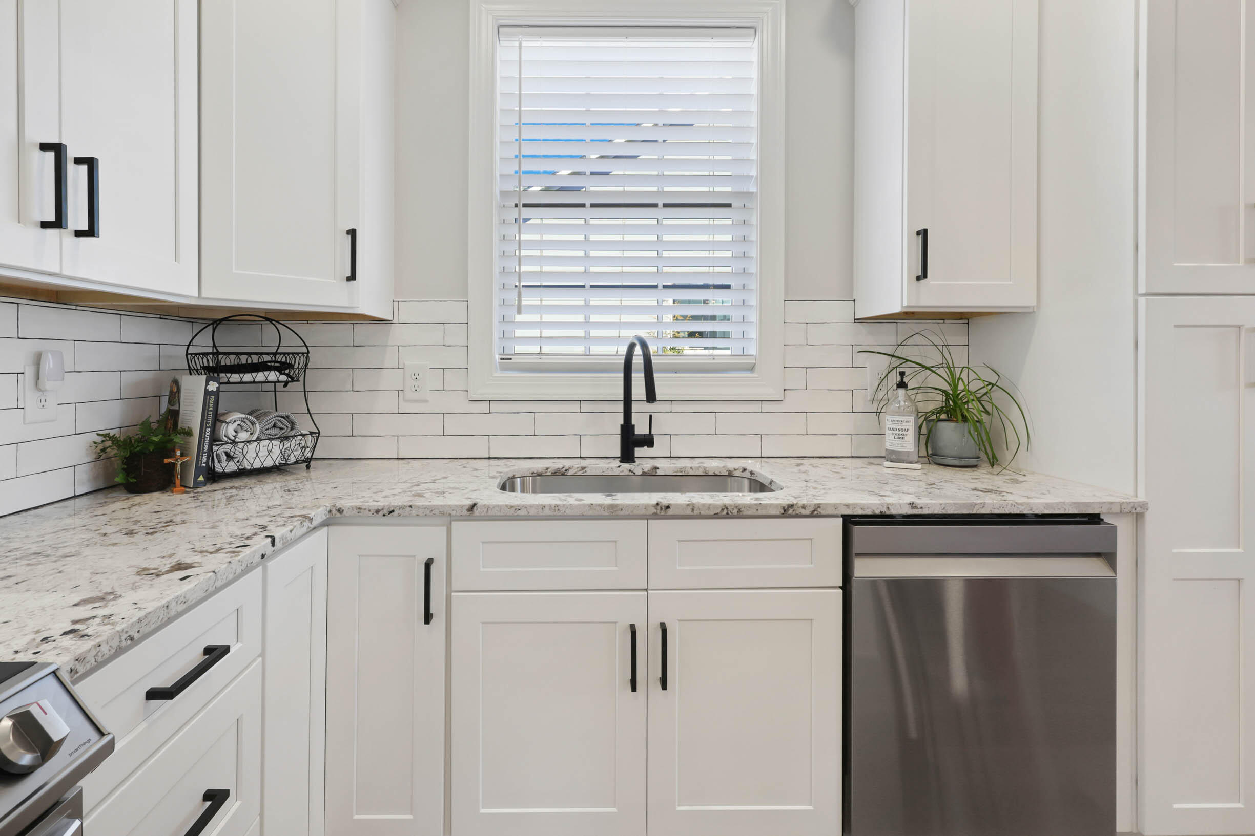 7457 Peytons Rise Way Georgetown, TN 37336 - Photo 9 of 49 Kitchen