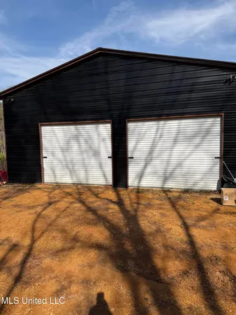 $390,000 | 622 Highway 583, Tylertown, MS 39667