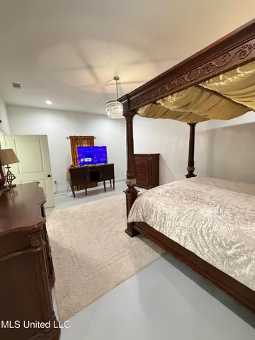 $390,000 | 622 Highway 583, Tylertown, MS 39667