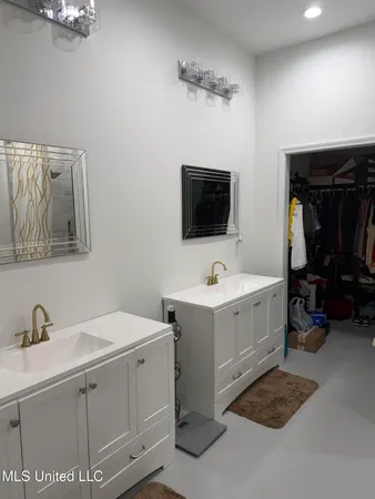 $390,000 | 622 Highway 583, Tylertown, MS 39667