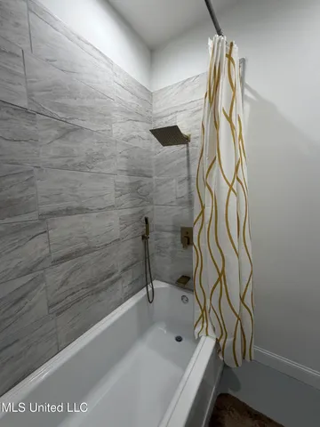 $390,000 | 622 Highway 583, Tylertown, MS 39667