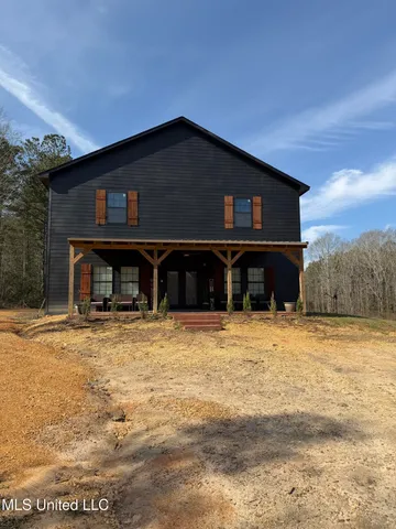 $390,000 | 622 Highway 583, Tylertown, MS 39667