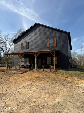 $390,000 | 622 Highway 583, Tylertown, MS 39667