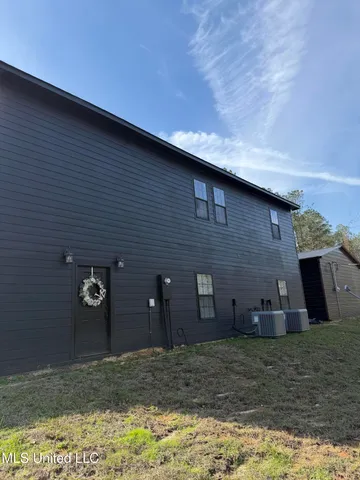 $390,000 | 622 Highway 583, Tylertown, MS 39667