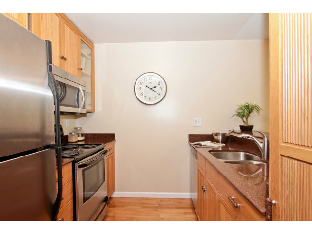 4756 Raspberry Place San Jose, CA 95129 - Photo 13 of 22 Gallery Image 13