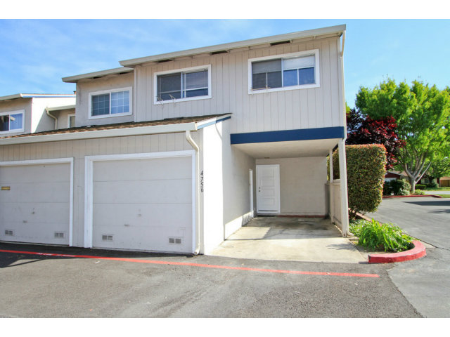 4756 Raspberry Place San Jose, CA 95129 - Photo 3 of 22 Gallery Image 3