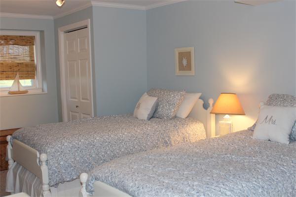 499 Hatherly Road Scituate, MA 02066 - Photo 8 of 13 Gallery Image 8