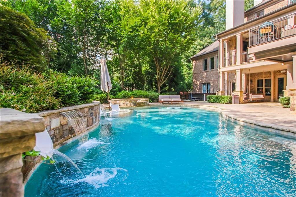 5265 Peachtree Dunwoody Road Sandy Springs, GA 30342 - Photo 24 of 122