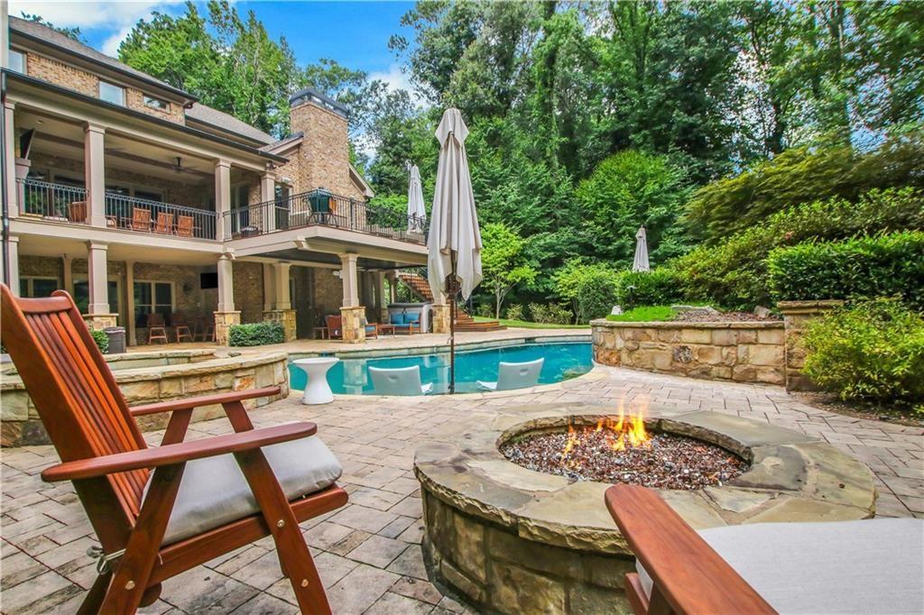 5265 Peachtree Dunwoody Road Sandy Springs, GA 30342 - Photo 27 of 122