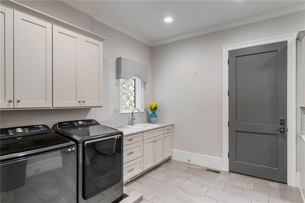 5265 Peachtree Dunwoody Road Sandy Springs, GA 30342 - Photo 69 of 122