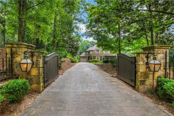 $24,000 | 5265 Peachtree Dunwoody Road, Sandy Springs, GA 30342