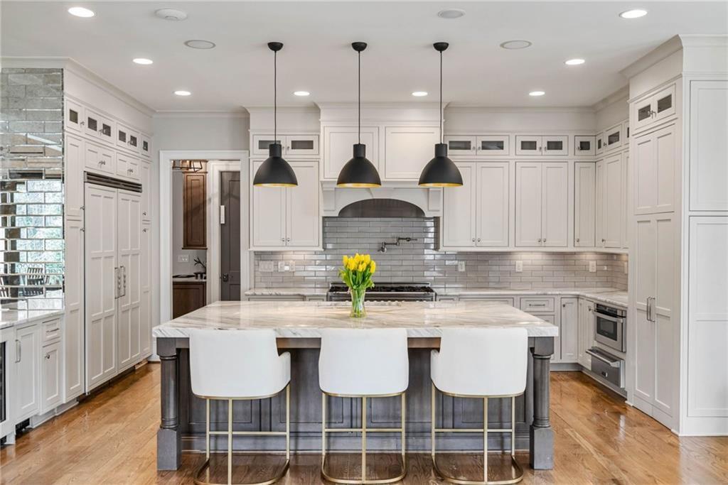 5265 Peachtree Dunwoody Road Sandy Springs, GA 30342 - Photo 9 of 122