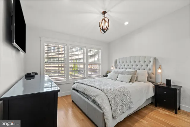 $1,250,000 | 4718 15th Street Northwest, Washington, DC 20011