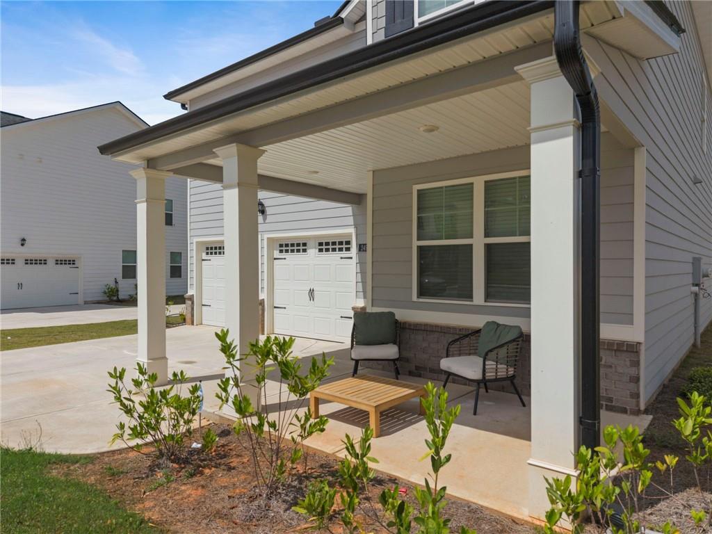 249 Friendship Oak Way Hampton, GA 30228 - Photo 2 of 35