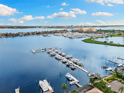 $999,000 | 304 9th Avenue East, Palmetto, FL 34221