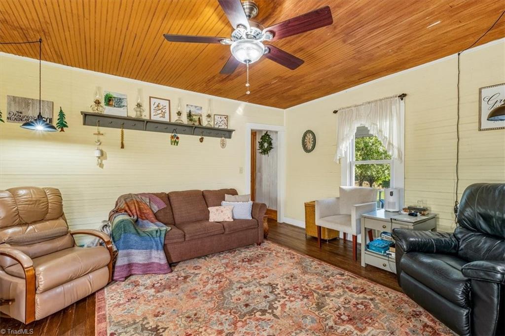 6842 Welborn Road Trinity, NC 27370 - Photo 7 of 34 Gallery Image 7