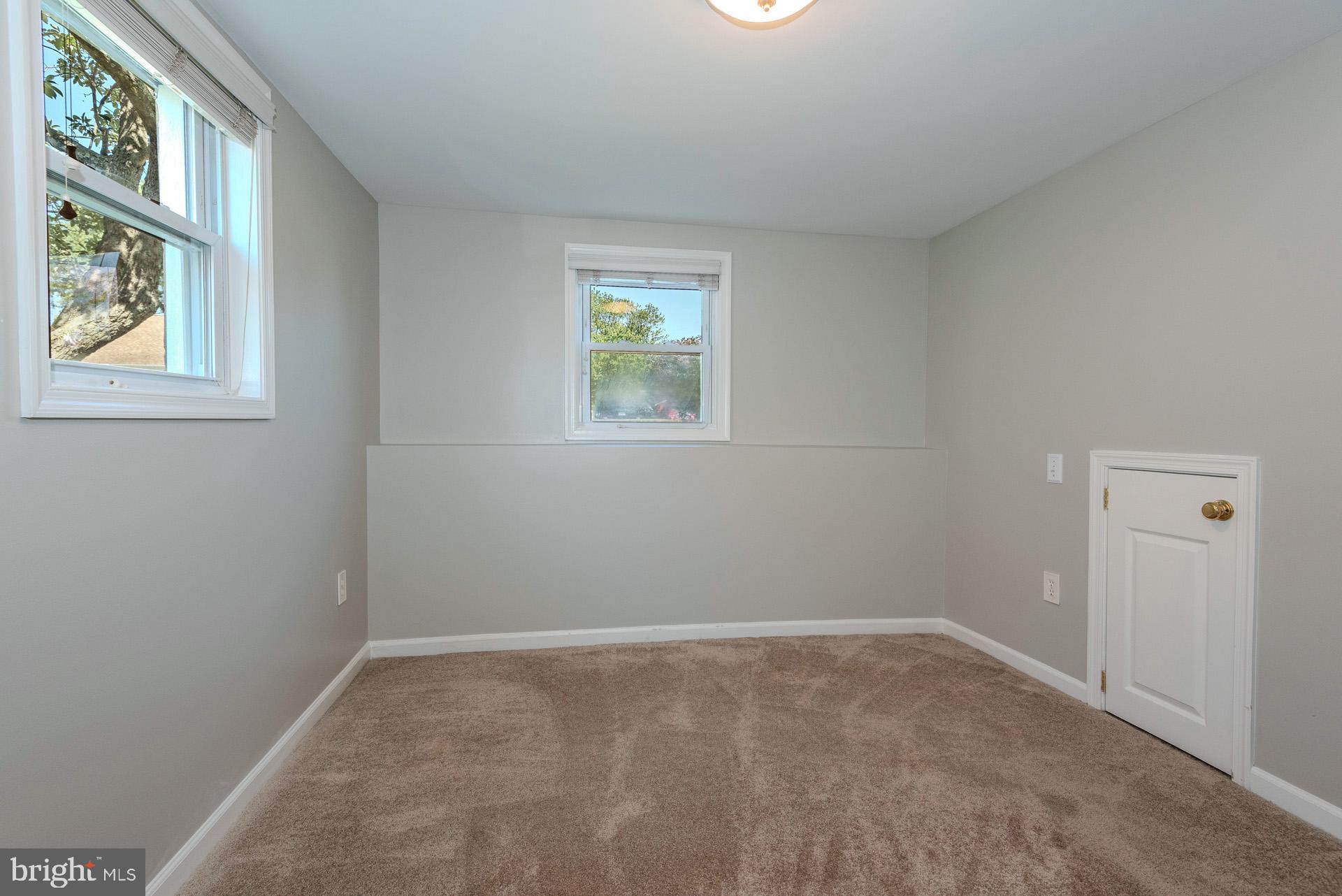 8462 Miramar Road Pasadena, MD 21122 - Photo 19 of 38 Gallery Image 19