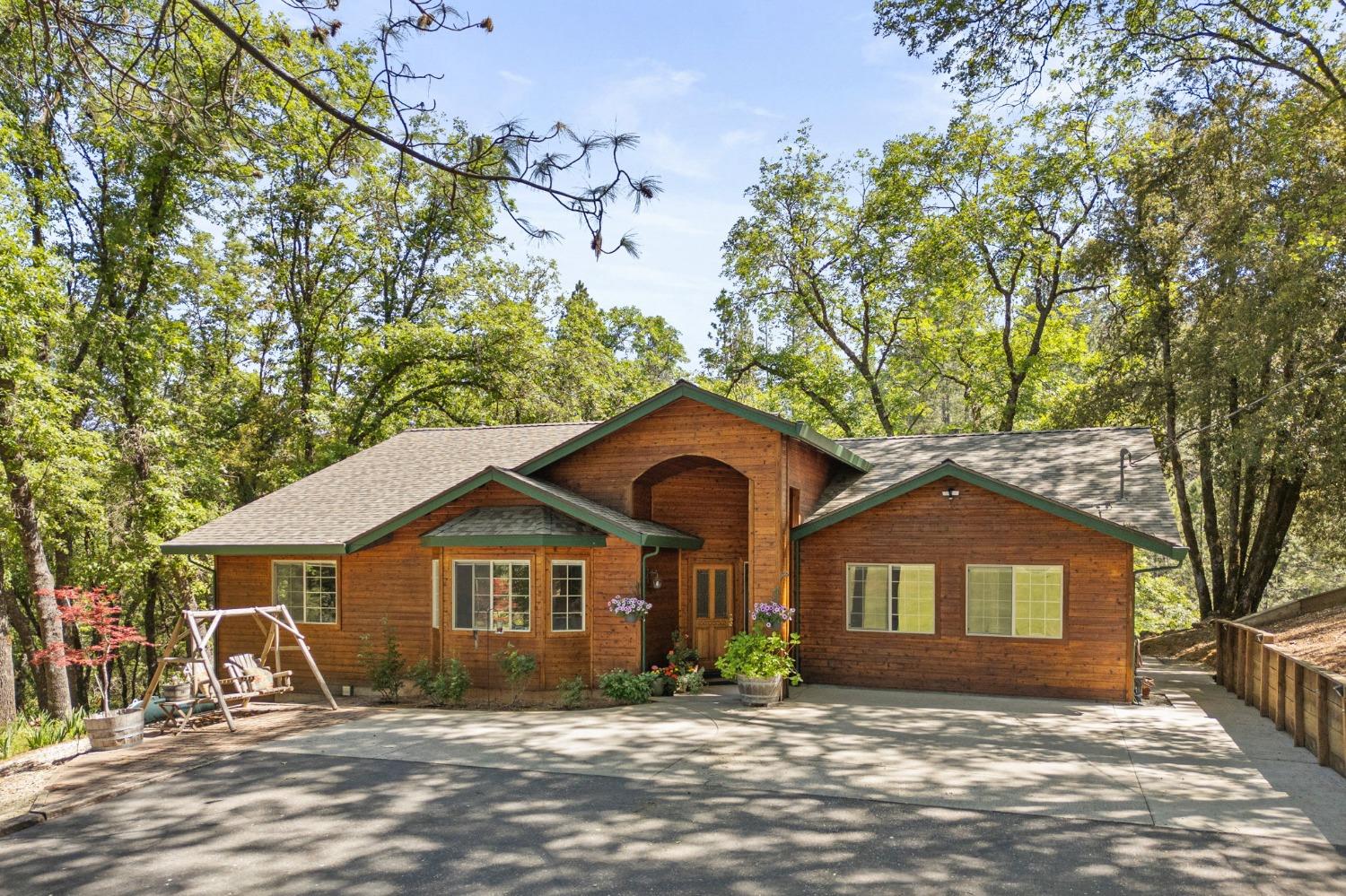 15583 Auburn Road Grass Valley, CA 95949 - Photo 1 of 1 Gallery Image 1