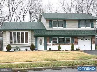 203 Regency Road Edgewater Park, NJ 08010 - Photo 1 of 1 Exterior