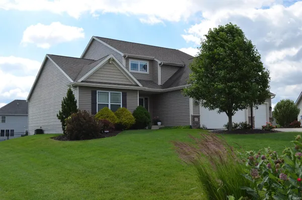 $479,900 | 9319 Twin Leaf Court, Roanoke, IN 46783