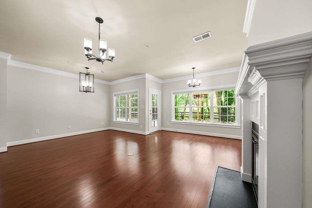 2015 Village Boulevard Southeast Rome, GA 30161 - Photo 3 of 37